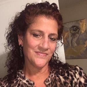 Meet your Posher, Deborah